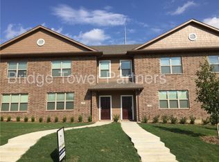 1345 Lake Crest Ln, Lewisville, TX 75057