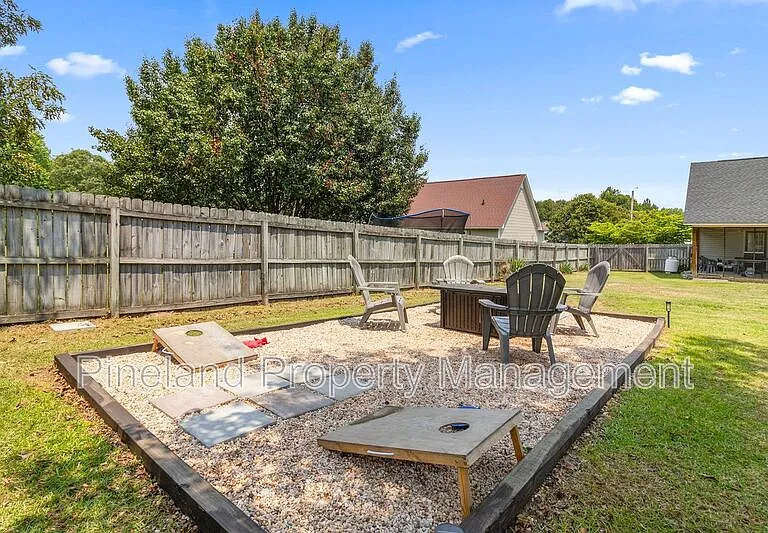 133 Haywood Dr — Photo 36