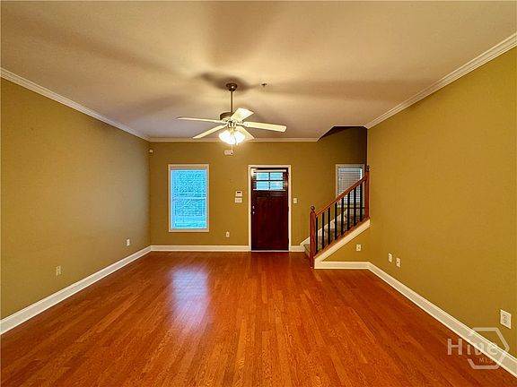 3rd image of 409 Whitehall Rd