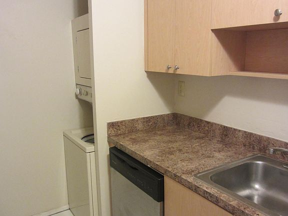 3rd image of 11564 Royal Palm Blvd