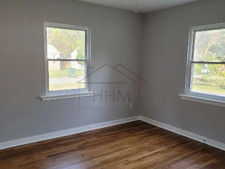 5115 Kemp St — Photo 6