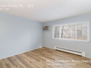 1000 Peters Pl APT 302, Columbia Heights, MN 55421