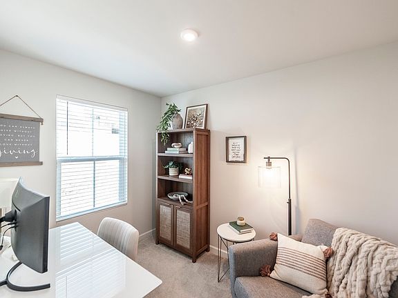 5th image of 3377 Thorpe Rd