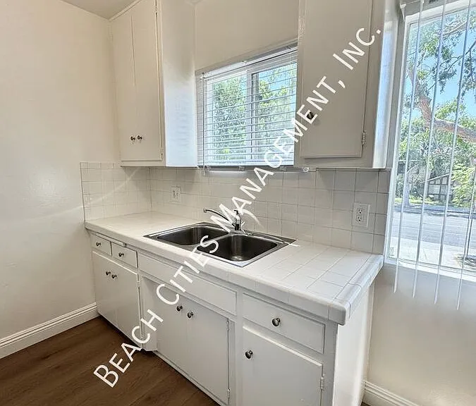 2206 San Anseline Ave #12 — Photo 12