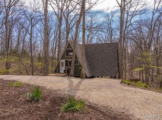357 Seebrook Lake Dr, Innsbrook, MO