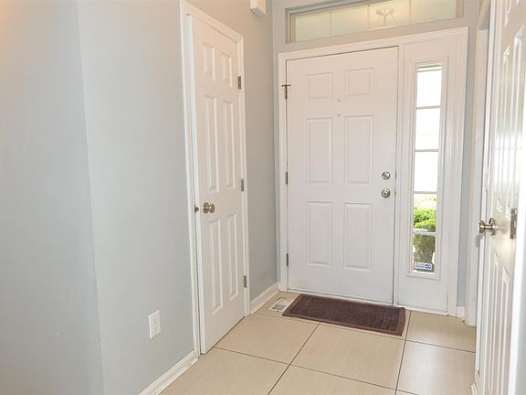 3rd image of 5073 Bristol Ct
