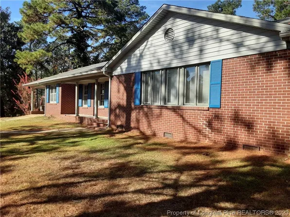 2610 Colgate Dr, Fayetteville, NC 28304