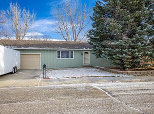 1231 S Missouri Ave, Casper, WY 82609