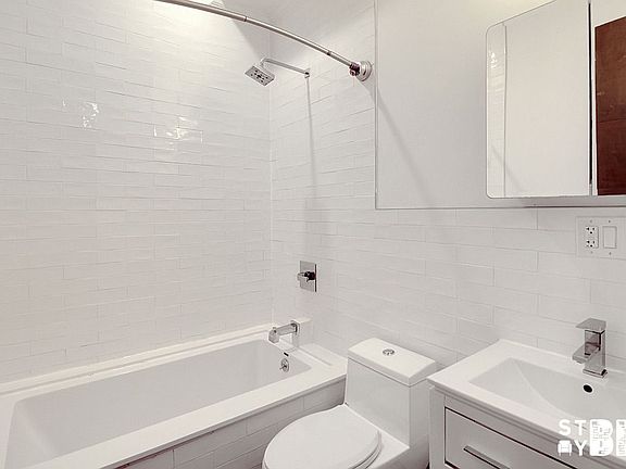 4th image of 86 Chauncey St APT 5