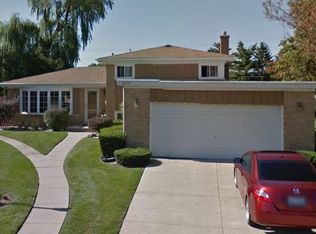 6619 Maple St, Morton Grove, IL 60053