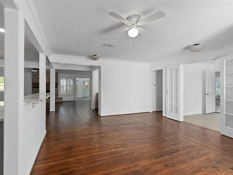 500 Shirleen Dr — Photo 7