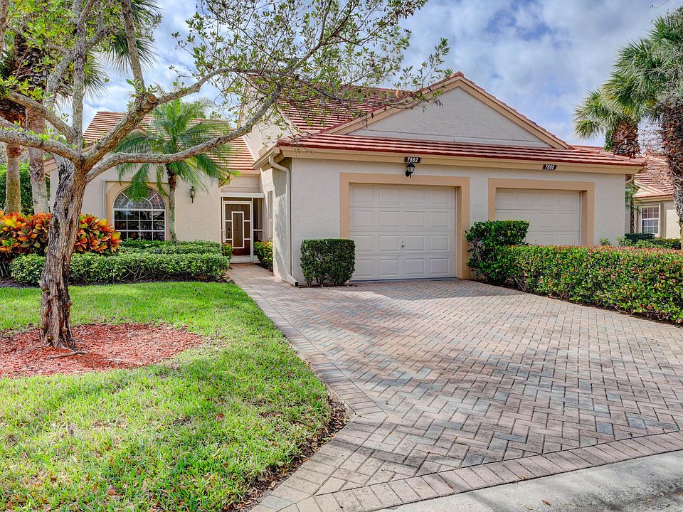 1st image of 7882 Lake Sands Dr