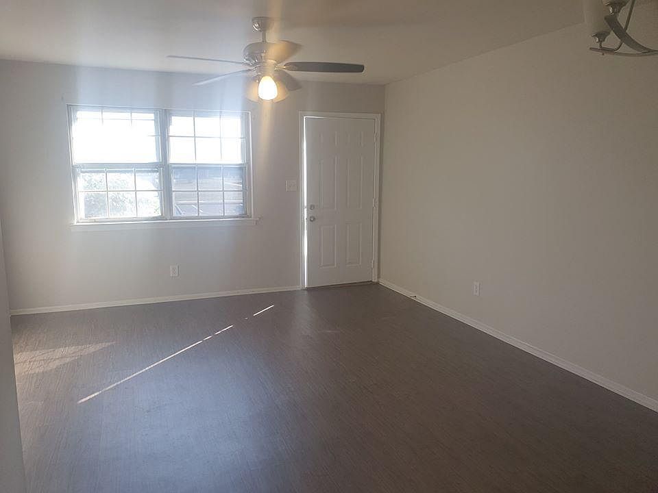 2nd image of 86 Bayview Ct