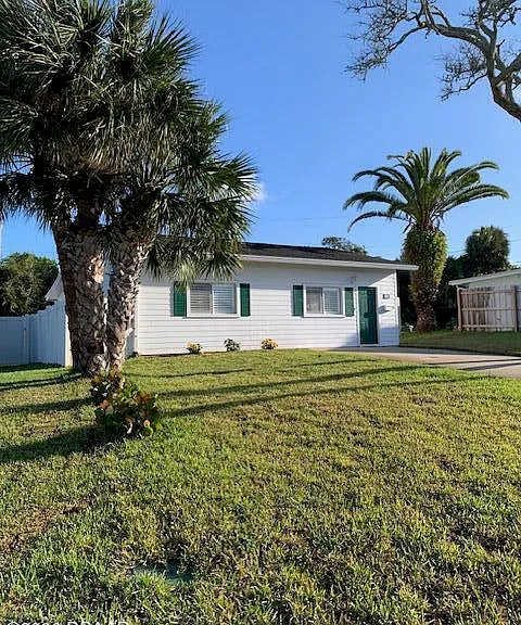 49 Rivocean Dr — Photo 1