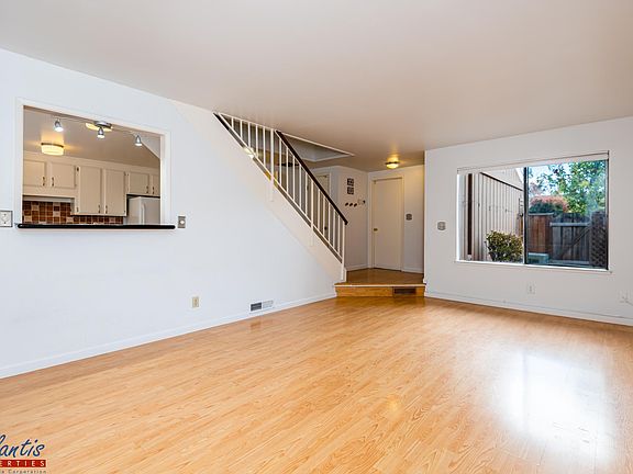 2nd image of 140 Pine Wood Ln