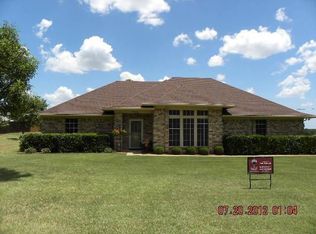 2805 Bryan St, Burleson, TX 76028