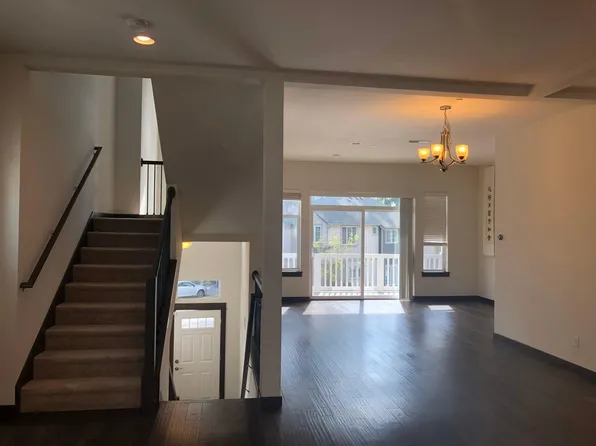 8448 169th Ave NE, Redmond, WA 98052