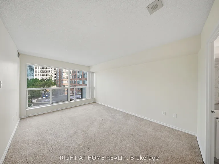 335 Webb Dr #506 — Photo 10