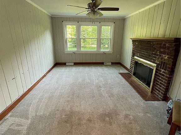 4th image of 2482 Poe Ln