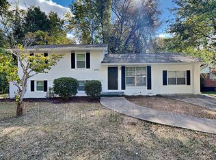 6724 Fallawater Cir, Riverdale, GA 30274