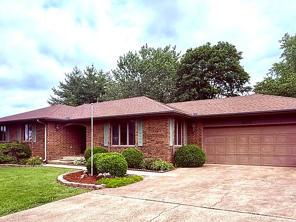 2nd image of 801 E 16th Street
