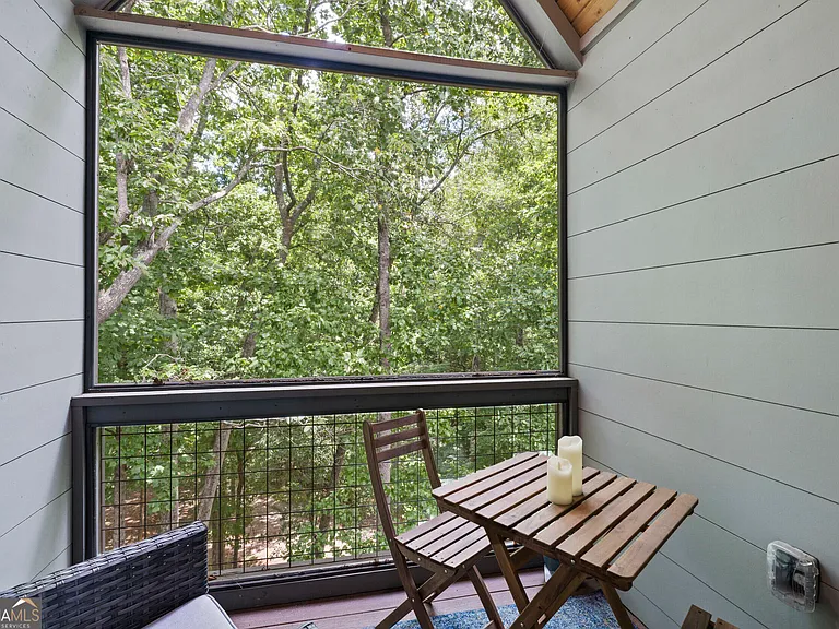110 Arcadia Ave — Photo 45