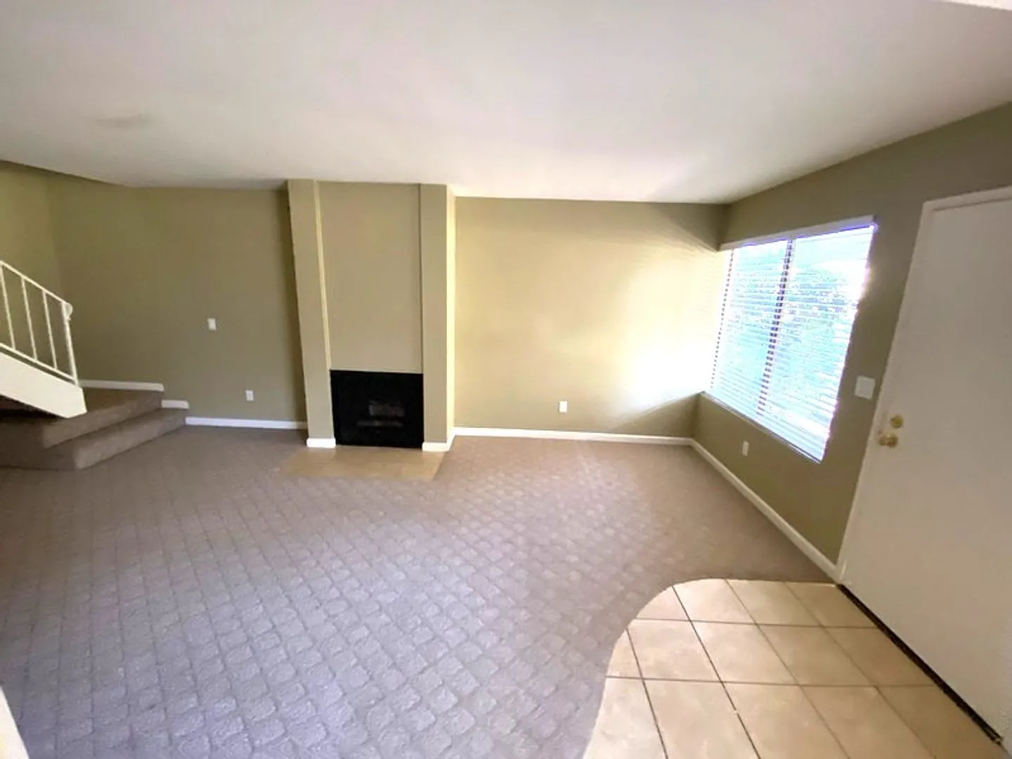 Knollwood Village Townhome in Orcutt — Photo 2
