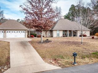 45 Brittany Cove Ln, Greers Ferry, AR 72067