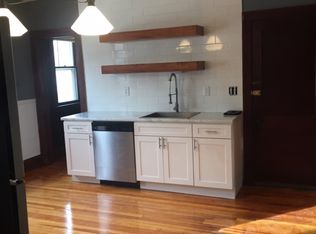 112-114 Maple St FL 2ND, Manchester, CT 06040