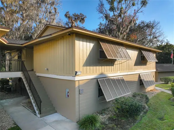 130 Jasmine Woods Ct APT 10D, Deltona, FL 32725