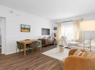 1 Carriage City Plz APT 709, Rahway, NJ 07065