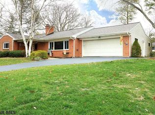 1220 Charles St, State College, PA 16801