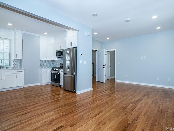 5th image of 118 Pershing Avenue