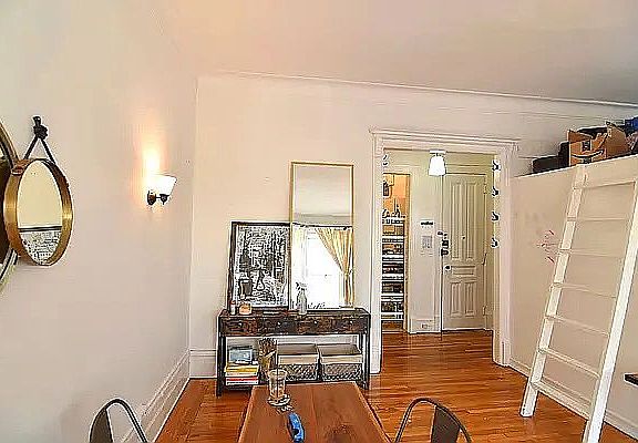 5th image of 126 W 75th St APT 4