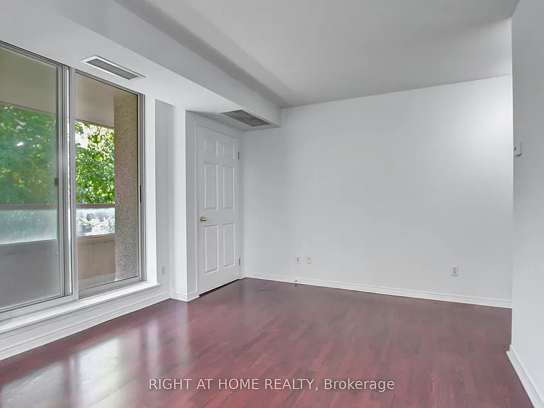 35 Empress Ave #207 — Photo 48