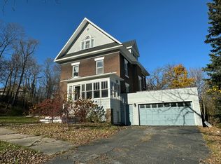 408 S Ravine St, Sault Sainte Marie, MI 49783