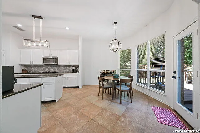 614 Cypress Trl — Photo 9