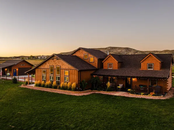 11 Whisper Ln, Ranchester, WY 82839