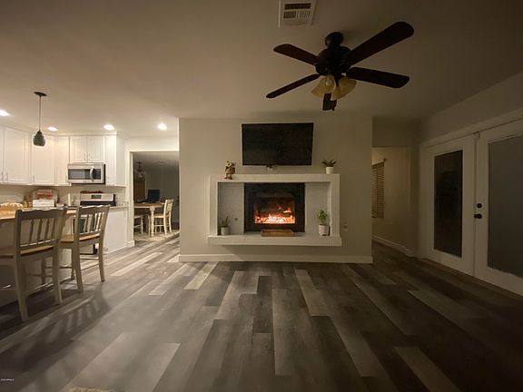 4th image of 3015 E Windrose Dr