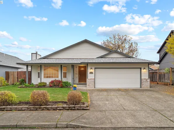 15085 SE Sedona Dr, Clackamas, OR 97015