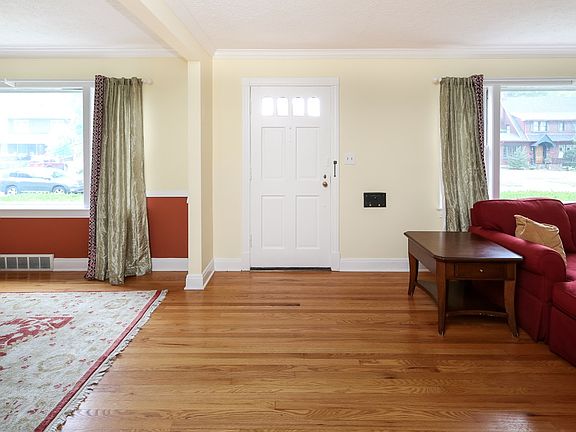 5th image of 2515 Carolina Ave