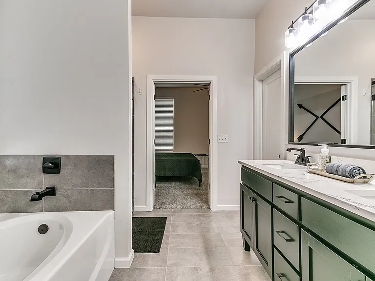 13243 Sawtooth Oak Rd — Photo 22