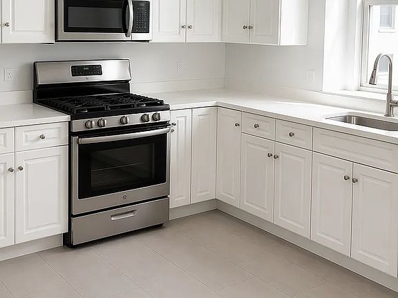 4th image of 544 E 86th St APT 13W