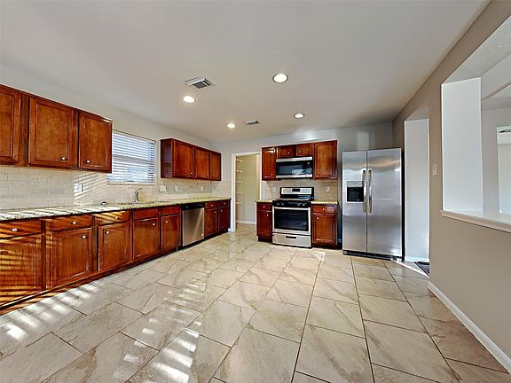 2nd image of 20734 Tealbrook Dr