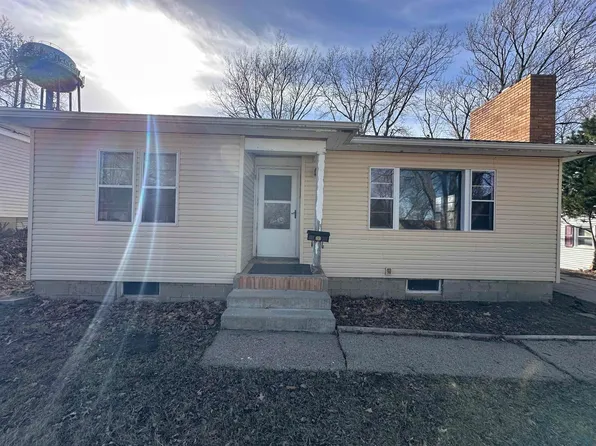 606 Circle Dr, Ida Grove, IA 51445