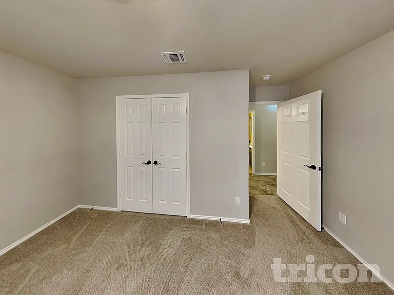208 Carson Dr — Photo 11