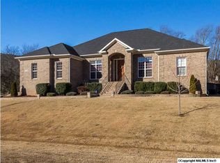 221 Hollington Dr, Huntsville, AL 35811
