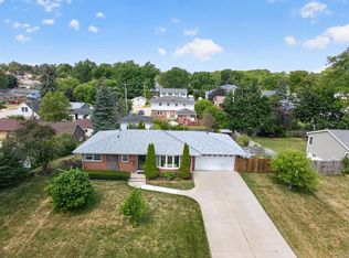 704 Roosevelt AVENUE, Mount Pleasant, WI 53406