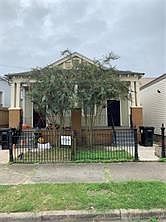 1st image of 3424 Baronne St