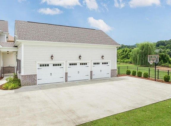 4th image of 1514 Quiet Pond Dr